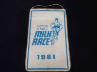 WS138 Vintage Original 24th Milk Race 1981 - Erewash Borough Council Pennant