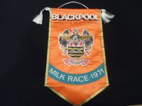 WS128 Original Vintage Cyclings 14th Milk Race Pennant 1971 Blackpool